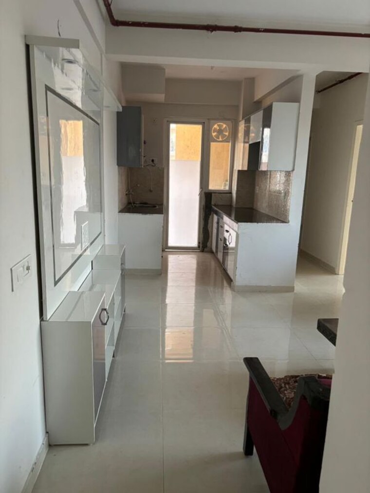 Team Area, signature-global-the-millennia 2.5 Bedroom 850 Sq.Ft. Apartment In Sector 37d Gurgaon 10601193