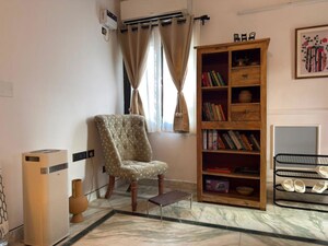 Living Room in 3 BHK Builder Floor at Alaknanda – for Rent