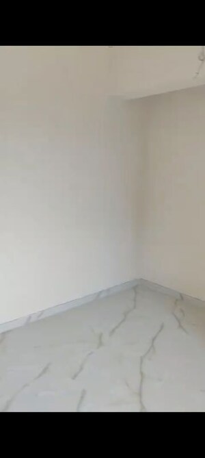 Room in 1 BHK Apartment at Paradigm Zenith Pushpanjali Residency Phase III, Ghodbunder Road – for Sale