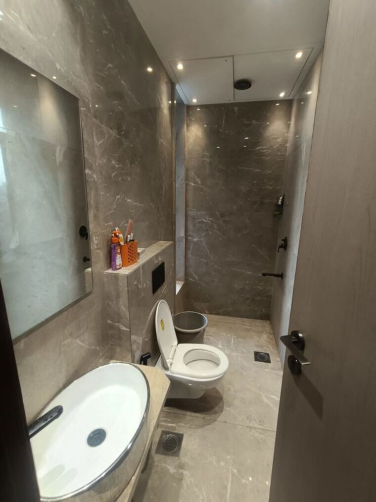 Bathroom, vasant-valley-complex 3 Bedroom 1000 Sq.Ft. Apartment In Malad East Mumbai 10601212