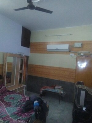 Room in  Villa at Vaisali Nagar – for Sale