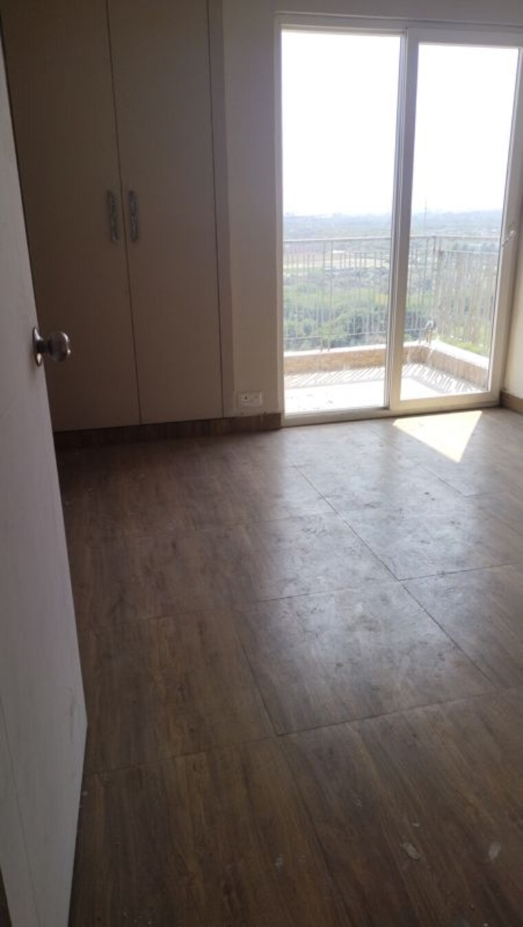 Room, lr-bluemoon-homes 4 Bedroom 1925 Sq.Ft. Apartment In Raj Nagar Extension Ghaziabad 10601226