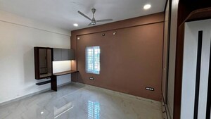 Room in 4 BHK Builder Floor at Jp Nagar – for Rent