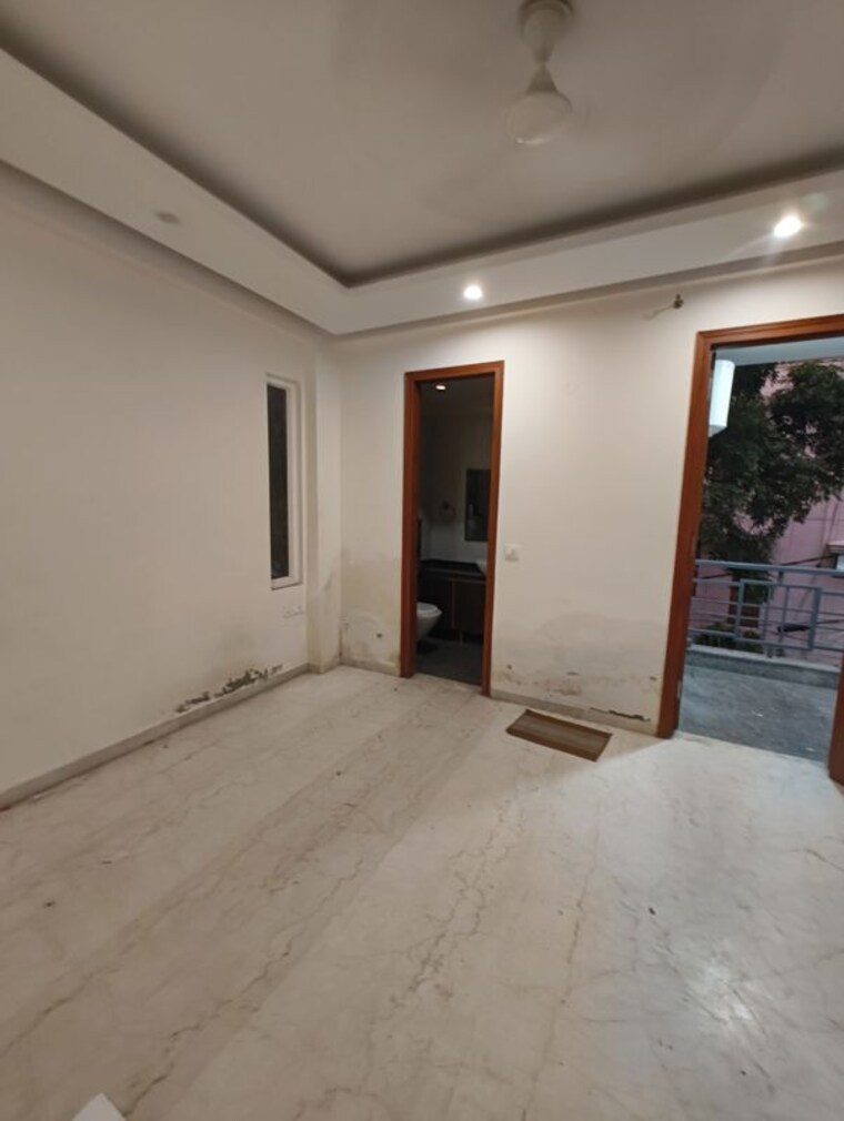 Room, kalkaji 2 Bedroom 900 Sq.Ft. Builder Floor In Kalkaji Delhi 10601239