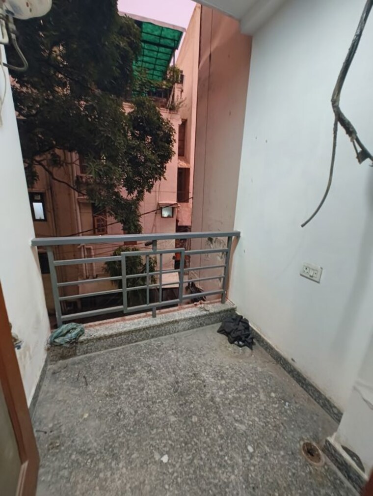 Balcony, kalkaji 2 Bedroom 900 Sq.Ft. Builder Floor In Kalkaji Delhi 10601239