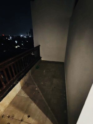  1 BHK Builder Floor at Sector 73 – for Sale