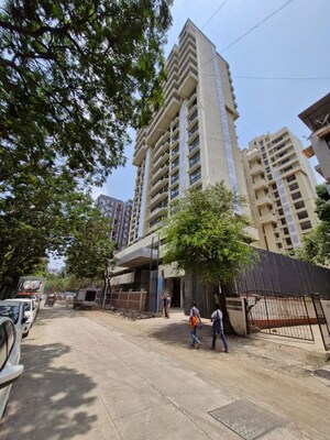 5 BHK Apartment – Exterior View View at Mirchandani Triton, Santacruz West - for Sale