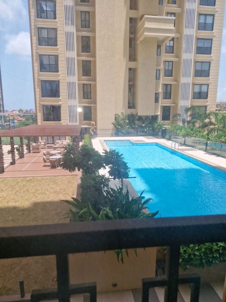 Swimming Pool, mirchandani-triton 5 Bedroom 2450 Sq.Ft. Apartment In Santacruz West Mumbai 10601276