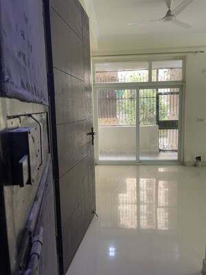 Balcony in 2.5 BHK Apartment at Supertech Cape Town, Sector 74 – for Rent