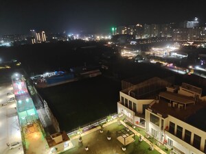 Furnished Amenities in 3 BHK Apartment at Malwa Escon Primera, International Airport Road – for Rent