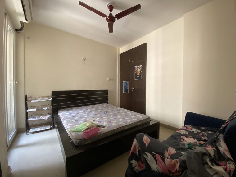 Bedroom, sector 106 2 Bedroom 950 Sq.Ft. Builder Floor In Sector 106 Noida 10601288