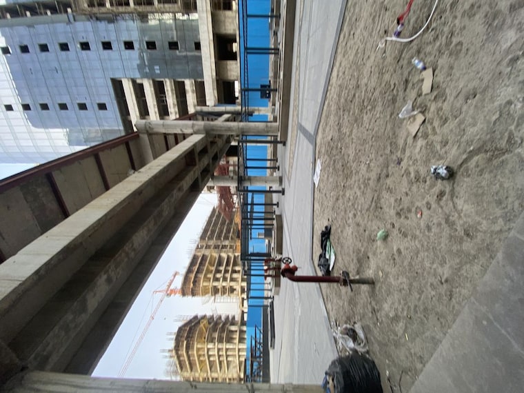 Balcony, fairfox-eon Commercial Shop 680 Sq.Ft. In Sector 140a Noida 10601312