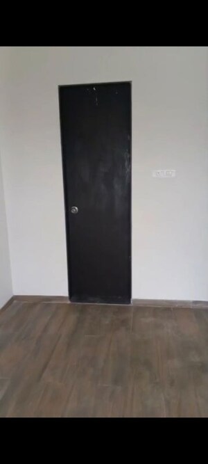 Room in 1 BHK Apartment at The Baya Central, Lower Parel – for Rent