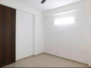 Room in 3 BHK Apartment at Sunworld Vanalika, Sector 107 – for Rent