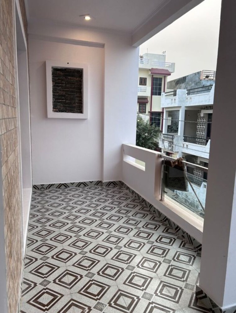 Balcony, janki vihar colony 4 Bedroom 2000 Sq.Ft. Independent House In Janki Vihar Colony Lucknow 10601355