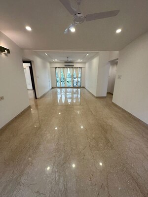 2 BHK Apartment For Rent in Notan Jewel, Bandra West