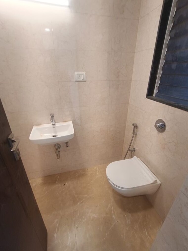 Bathroom, aster-apartment 2 Bedroom 650 Sq.Ft. Apartment In Borivali West Mumbai 10601373