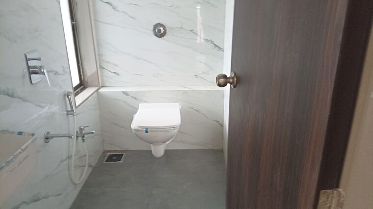 Bathroom, neha-heena-presidency 2 Bedroom 723 Sq.Ft. Apartment In Mira Road Thane 10601406