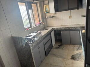Kitchen in 1 BHK Apartment at Golden Heights Andheri West, Andheri West – for Rent