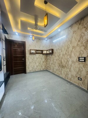 2 BHK Builder Floor For Sale in Uttam Nagar
