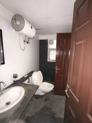 Bathroom in 2 BHK Apartment at Mahagun Maple, Sector 50 – for Sale