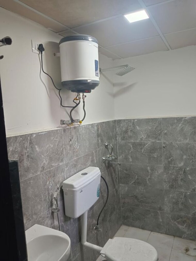 Bathroom, mrg-the-balcony 2 Bedroom 980 Sq.Ft. Apartment In Sector 93 Gurgaon 10601461