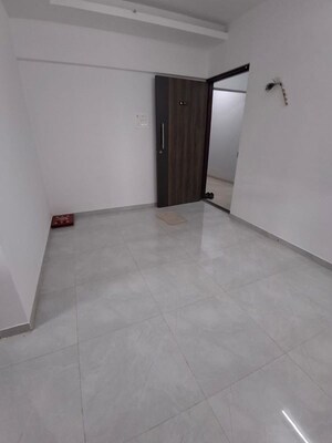 Room in 1 BHK Apartment at Unique Sky City, Virar East – for Rent