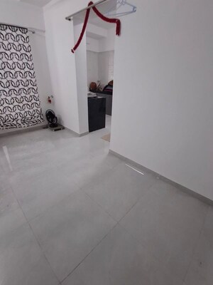 Room in 1 BHK Apartment at Unique Sky City, Virar East – for Rent