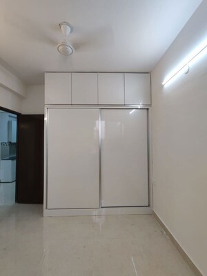 2 BHK Apartment For Rent in Signature Orchard Avenue 2, Sector 93