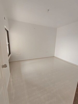 Room in 1 BHK Apartment at Arihant Aspire, Palaspe Phata – for Rent
