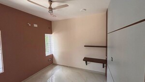 Room in 4 BHK Independent House at Hrbr Layout – for Rent
