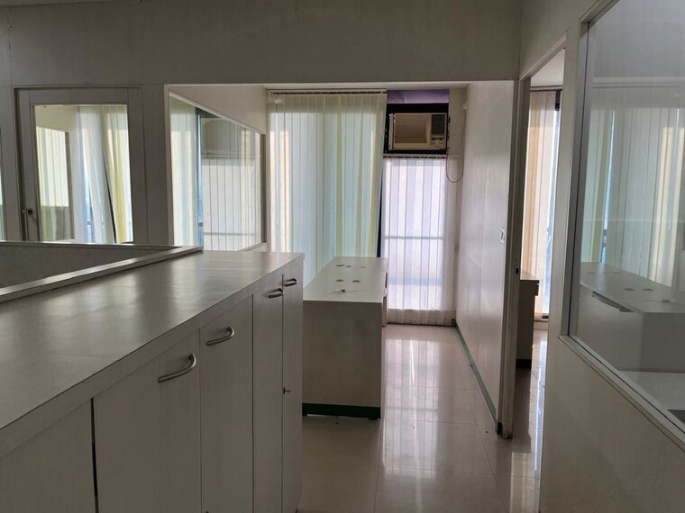 Kitchen, real-tech-park Commercial Office Space 1352 Sq.Ft. In Vashi Sector 30a Navi Mumbai 10601532