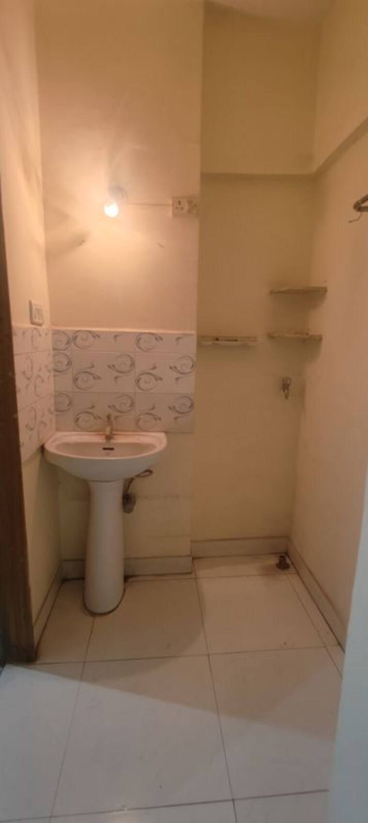 Bathroom, gk-peace-valley 3 Bedroom 1030 Sq.Ft. Apartment In Pimple Saudagar Pune 10601551