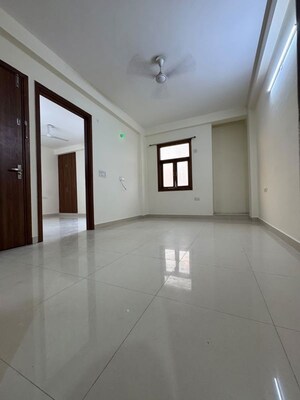 Building Lobby in 1 BHK Builder Floor at Palm Residency Chhatarpur, Chattarpur – for Rent
