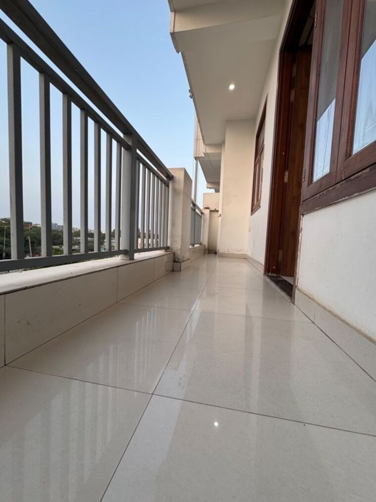 Balcony, palm-residency-chhatarpur 1 Bedroom 600 Sq.Ft. Builder Floor In Chattarpur Delhi 10601568