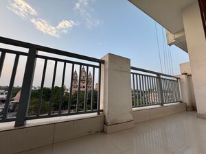 Balcony in 1 BHK Builder Floor at Palm Residency Chhatarpur, Chattarpur – for Rent