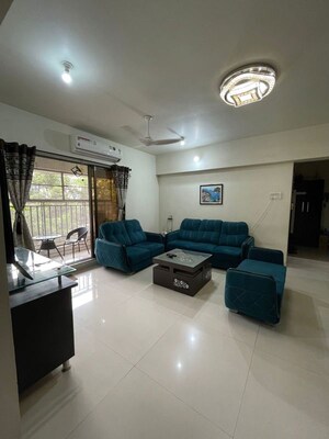 2 BHK Apartment For Rent in Crystal Garden Estate CHS, Manpada