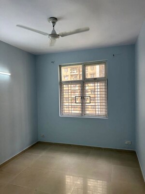 Room in 2 BHK Apartment at Gaur City-2, Gaur City 2 – for Sale
