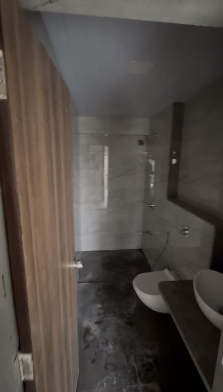 Bathroom, silver-serene-goregaon 2 Bedroom 740 Sq.Ft. Apartment In Goregaon West Mumbai 10595619