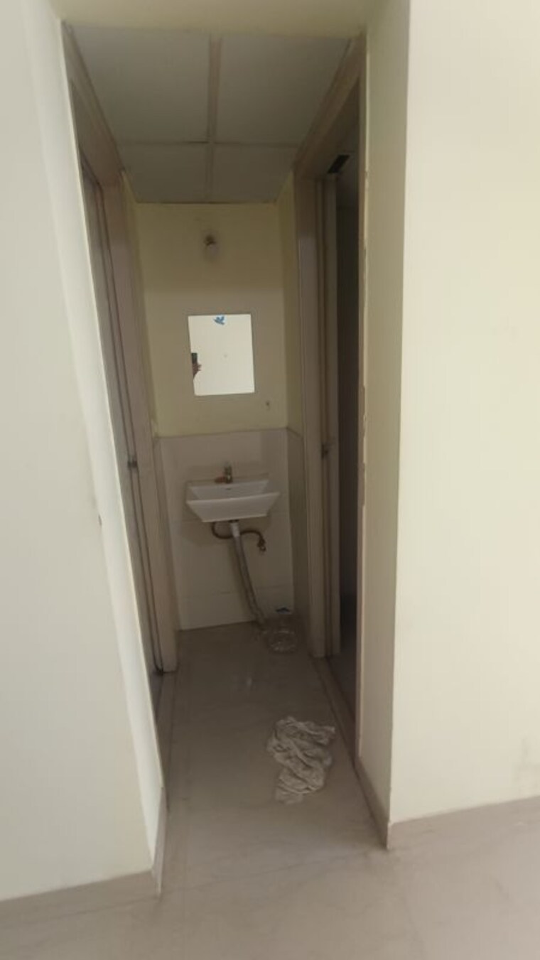 Bathroom, lodha-crown-quality-homes-dombivli 1 Bedroom 380 Sq.Ft. Apartment In Dombivli East Thane 10601628