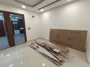 Room in 2.5 BHK Apartment at Vision Altia, Ravet – for Rent