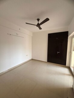 2.5 BHK + Study Room Apartment For Sale in Galaxy North Avenue ll
