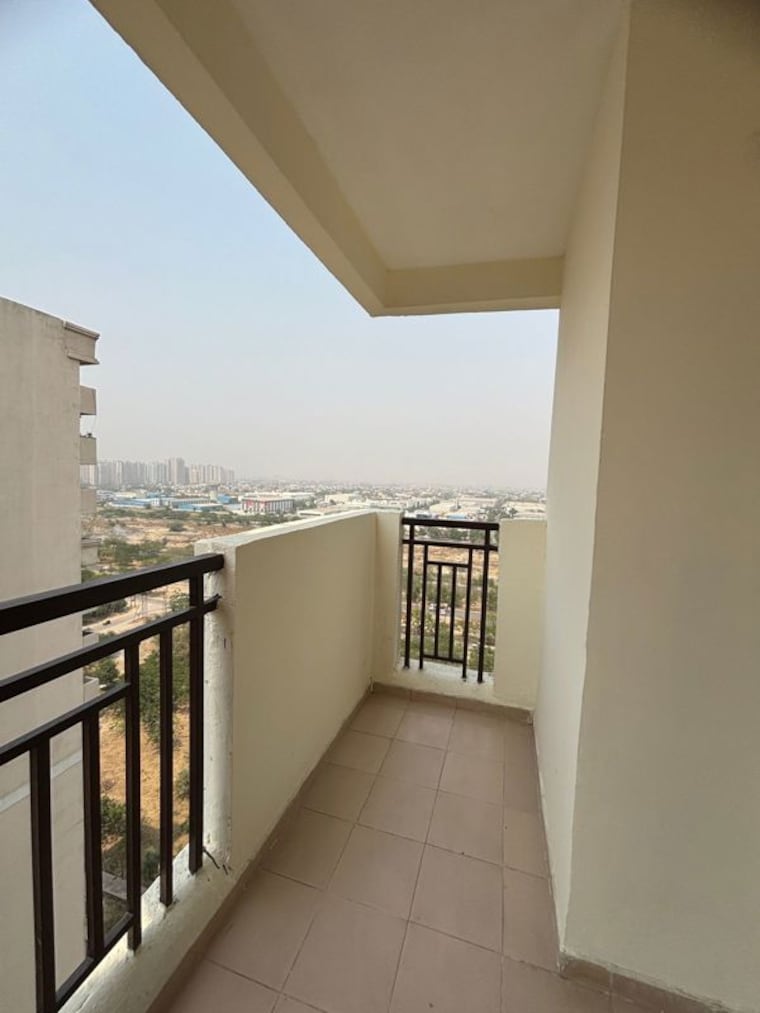 Balcony, galaxy-north-avenue-ll 2.5 Bedroom 1175 Sq.Ft. Apartment In Gaur City 2 Greater Noida 10395221