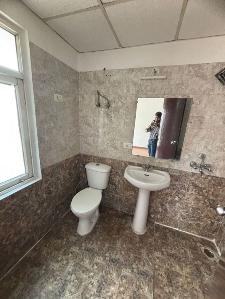 Living Room, galaxy-north-avenue-ll 2.5 Bedroom 1175 Sq.Ft. Apartment In Gaur City 2 Greater Noida 10395221