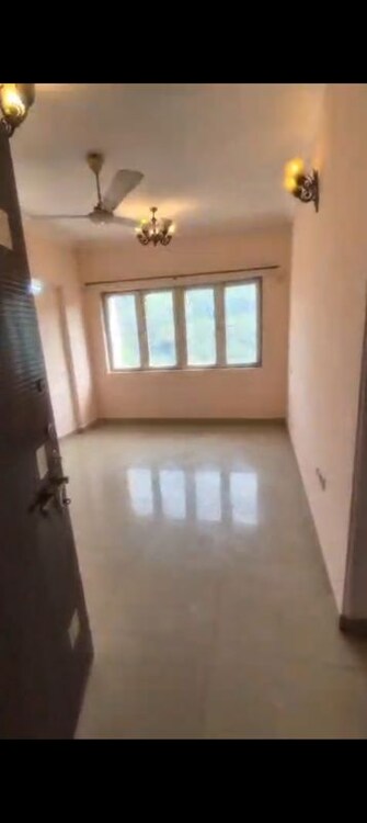 1 BHK + Store Room 610 Sq.Ft. Apartment in Royal Palms