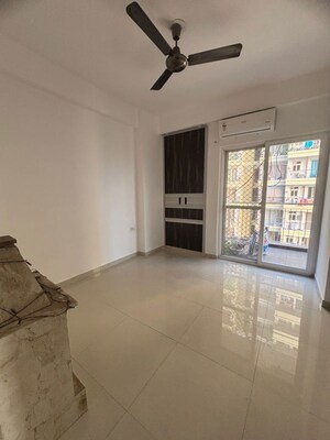 2 BHK Apartment For Sale in Arihant Ambar, Sector 1 Greater Noida
