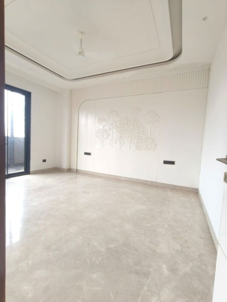 Room, skywhales-vienna-greens 3 Bedroom 147 Sq.Yd. Builder Floor In Sector 99a Gurgaon 10601701