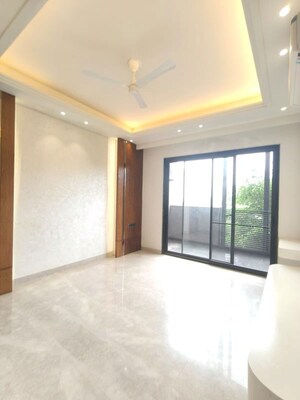 Room in 3 BHK Builder Floor at Skywhales Vienna Greens, Sector 99a – for Sale