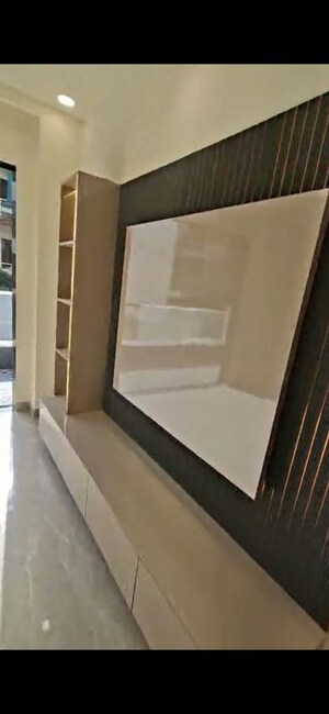 Staircase in 4 BHK Builder Floor at Sector 85 – for Rent