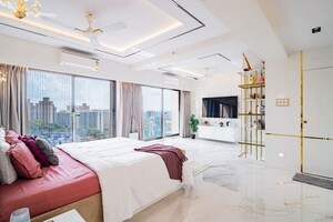 Bedroom in 3 BHK Apartment at Kanakia Silicon Valley, Powai – for Sale